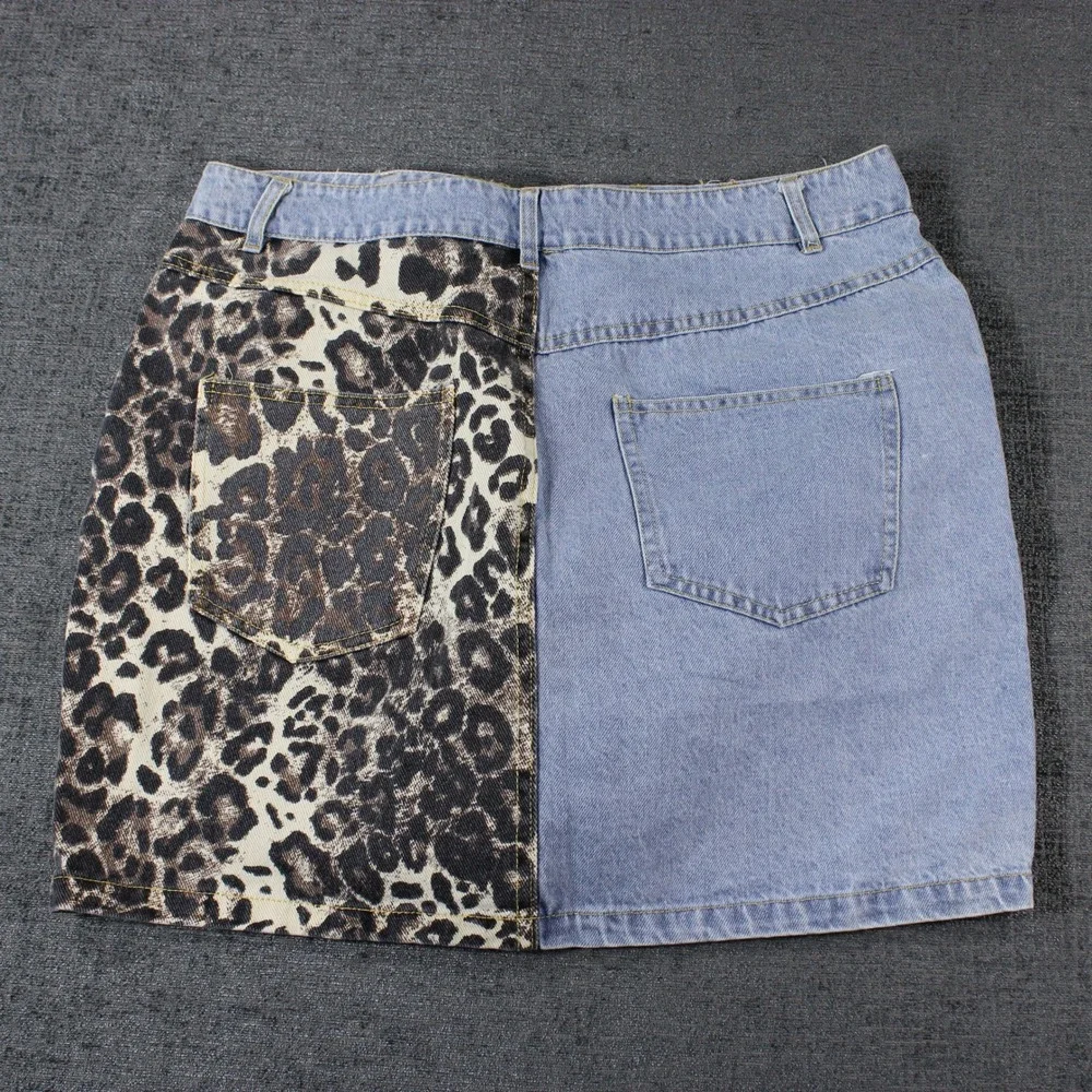 Arkling Womens XL Denim Mini Skirt Two Tone Leopard Print Blue‎ Light Wash Split